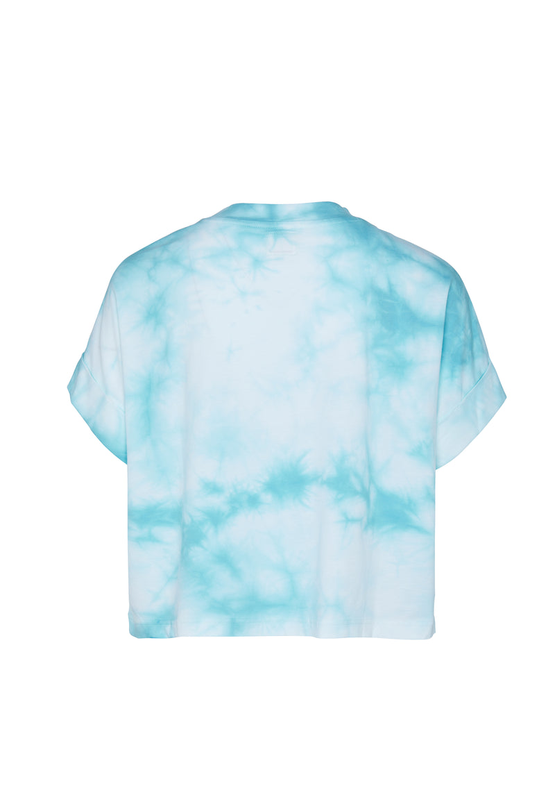 Girls T-shirt by Gen Woo. Our blue sausage dyed t-shirt features a comfortable and loose fit. Please note that each tie dye piece is 100% unique. – Backview