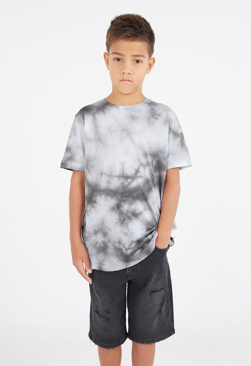 Boys T-shirt by Gen Woo. With a standard body fit and length, our grey and white tie dye crew neck t-shirt has 1x1 rib neck binding with twin needle stitch finish at the hem. Please note that each tie dye piece is 100% unique – Front view